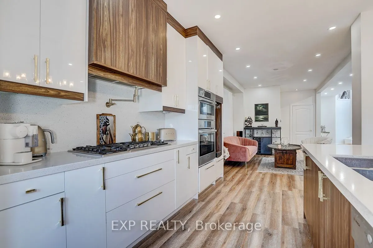 446 Silken Laumann Drive