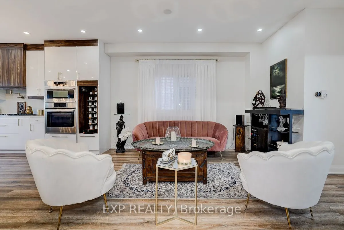 446 Silken Laumann Drive