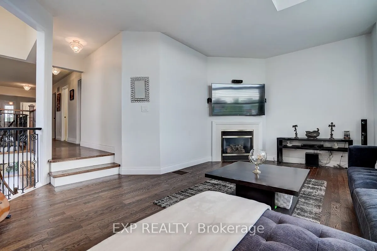 446 Silken Laumann Drive