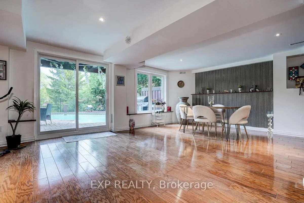 446 Silken Laumann Drive