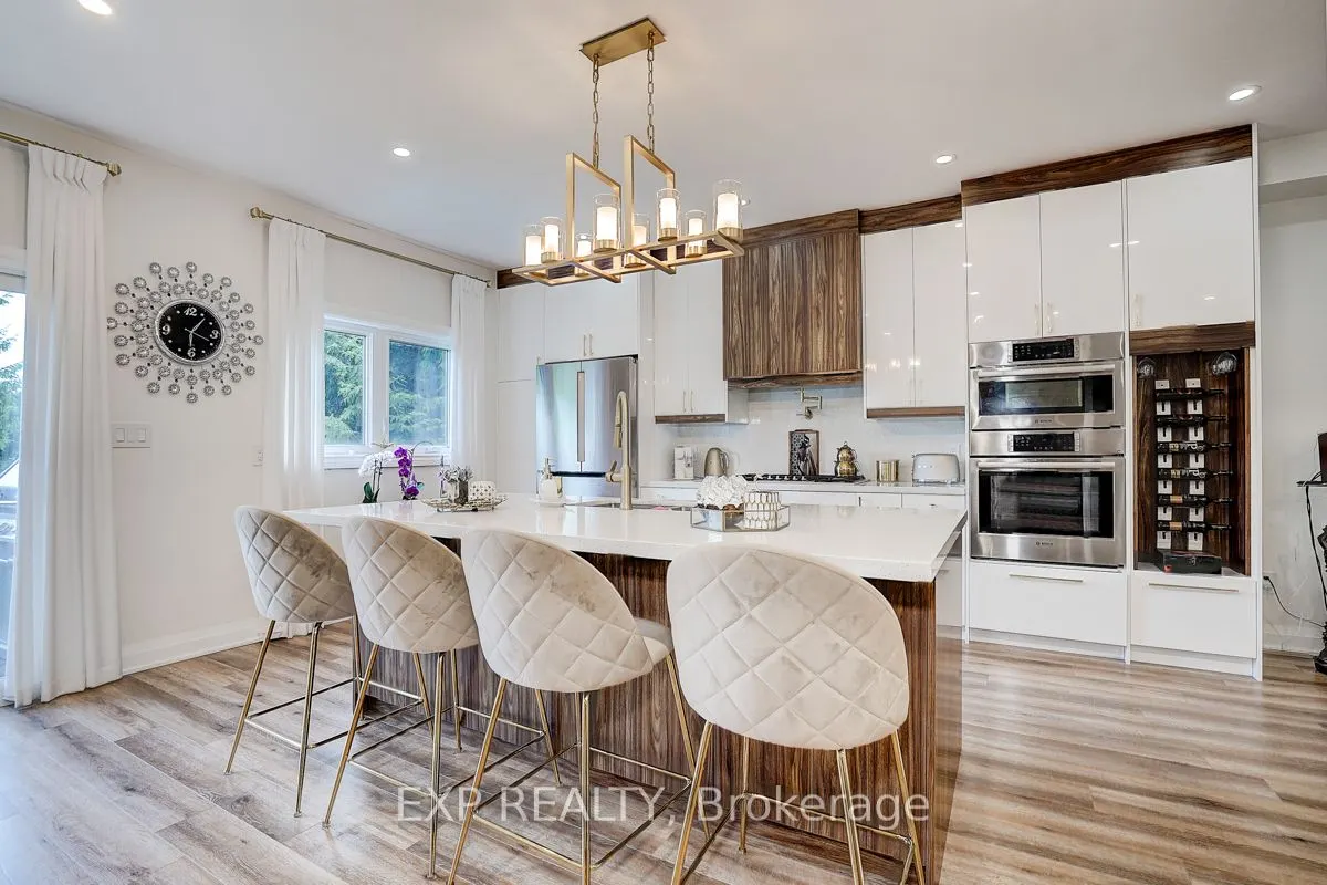 446 Silken Laumann Drive