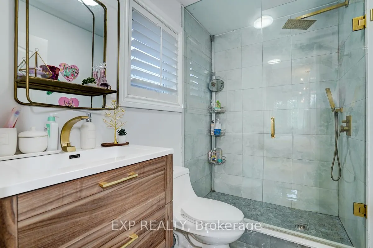 446 Silken Laumann Drive