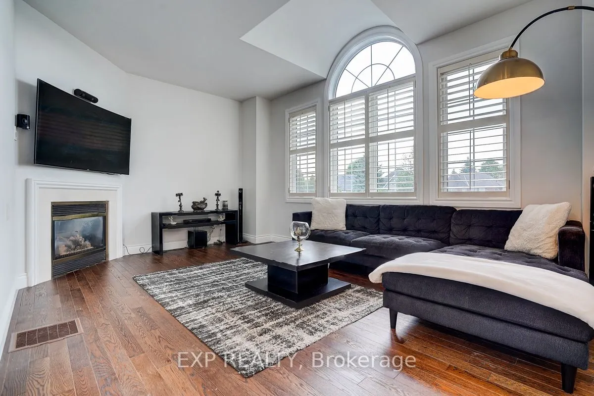 446 Silken Laumann Drive