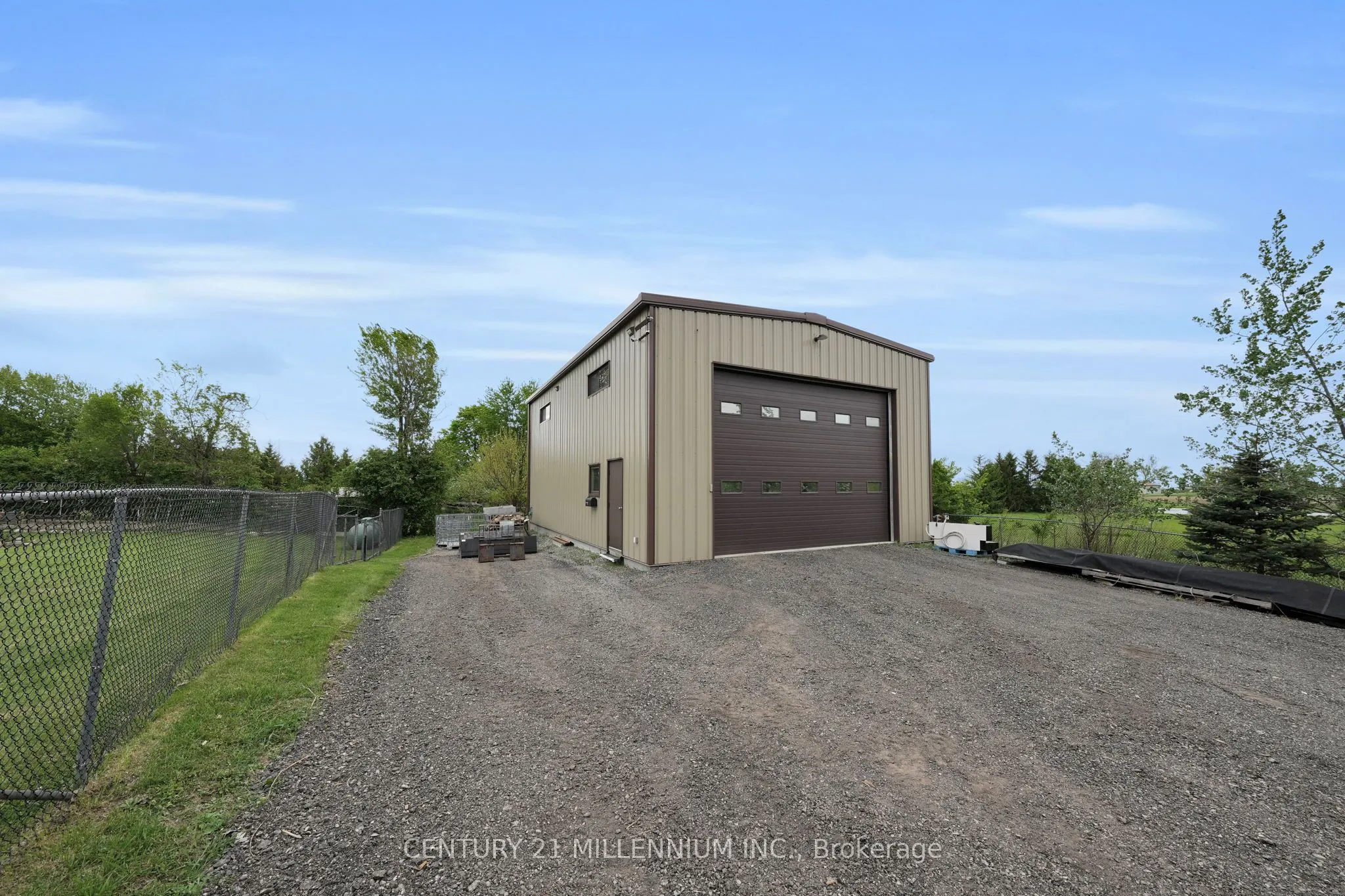 5995 17th Side Road