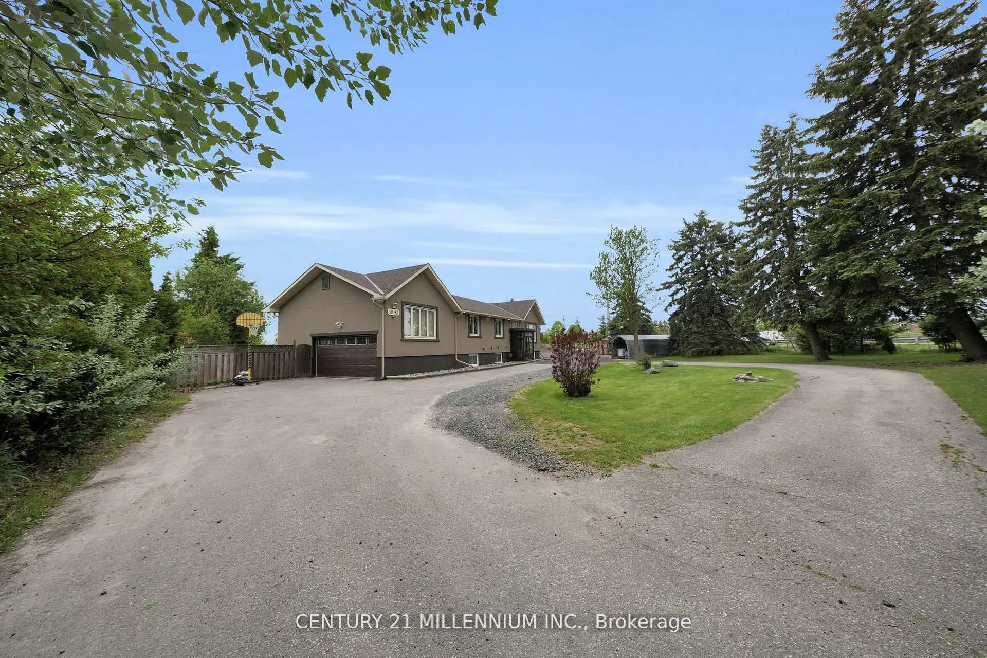 5995 17th Side Road