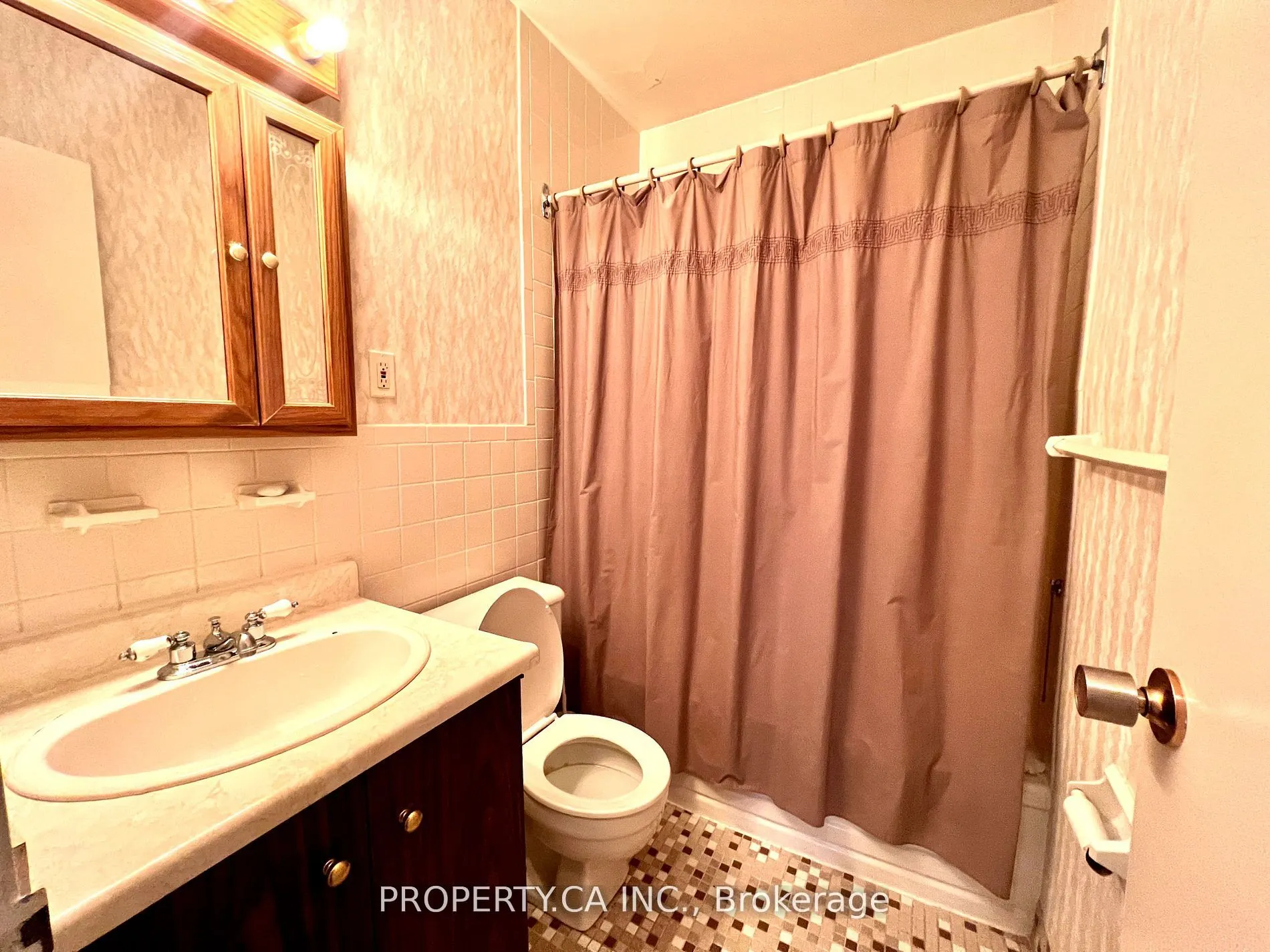 67 Richmond Street, #608