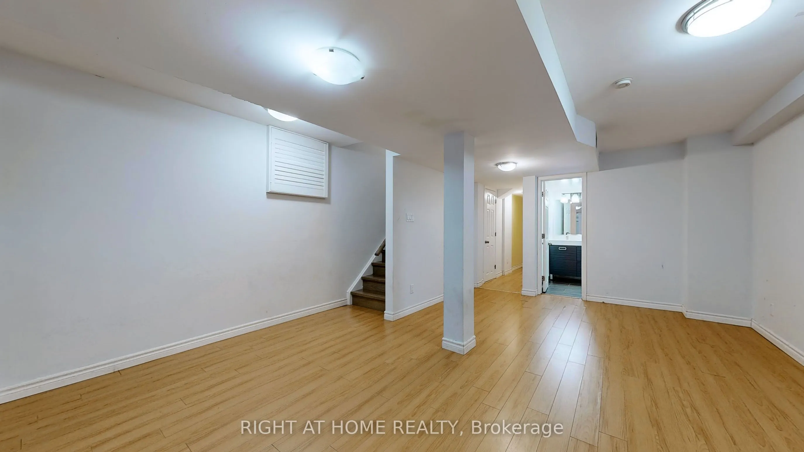 1 Ray Street