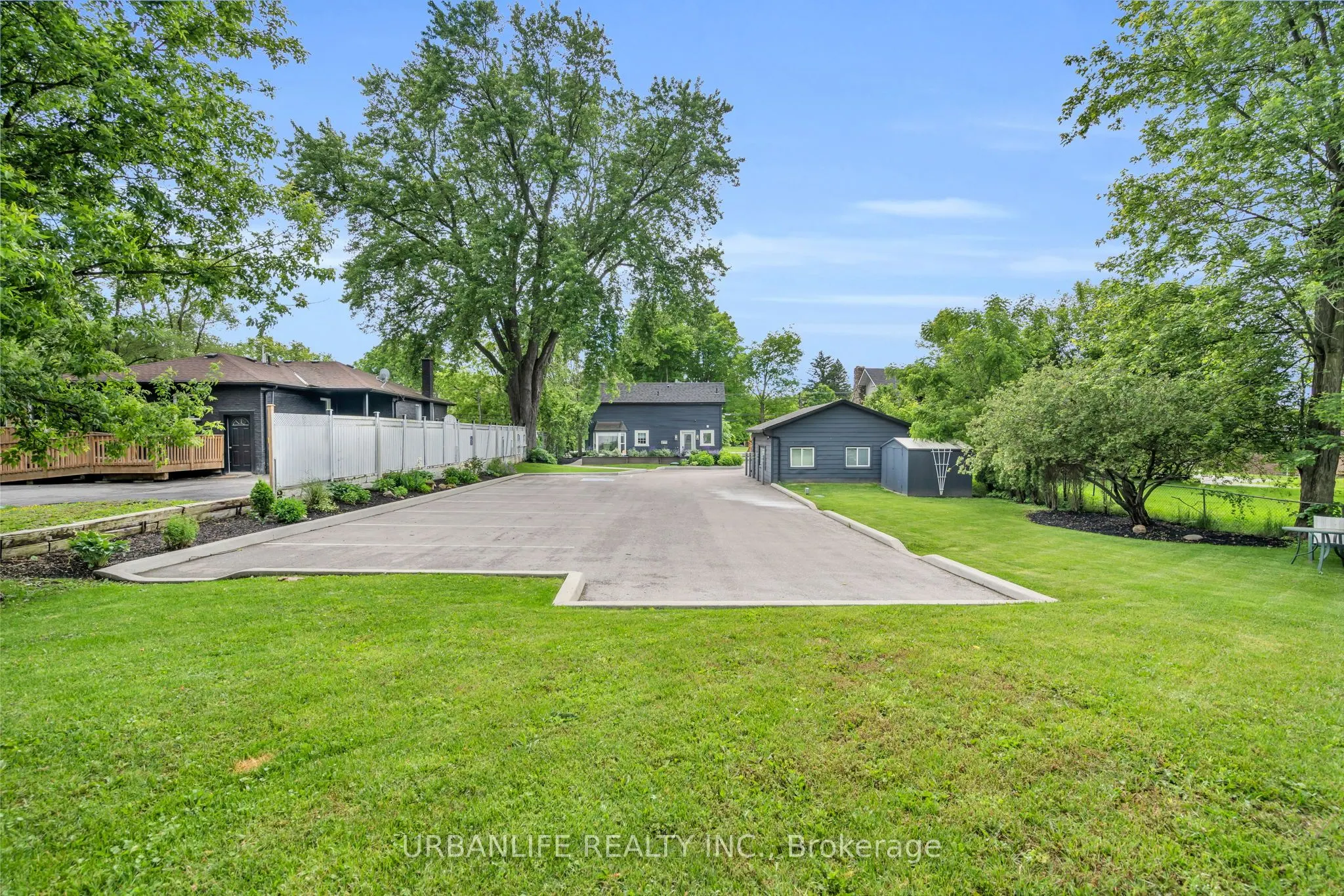 18967 Leslie Street, #1B