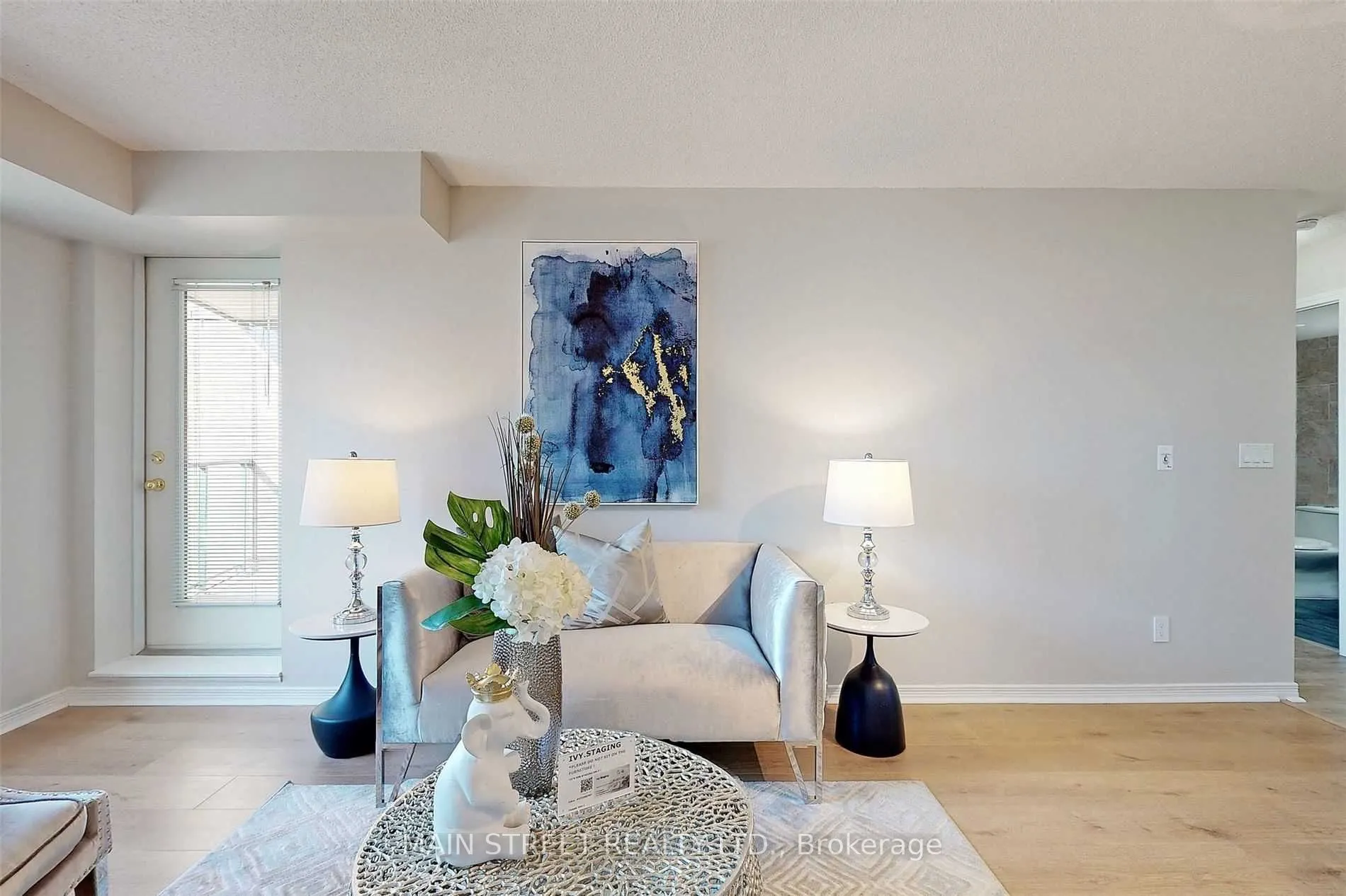 23 Oneida Crescent, #712