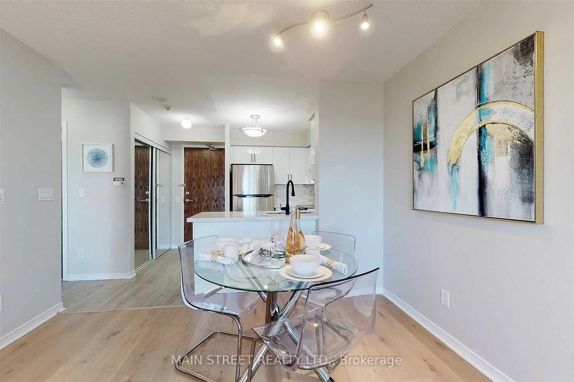 23 Oneida Crescent, #712