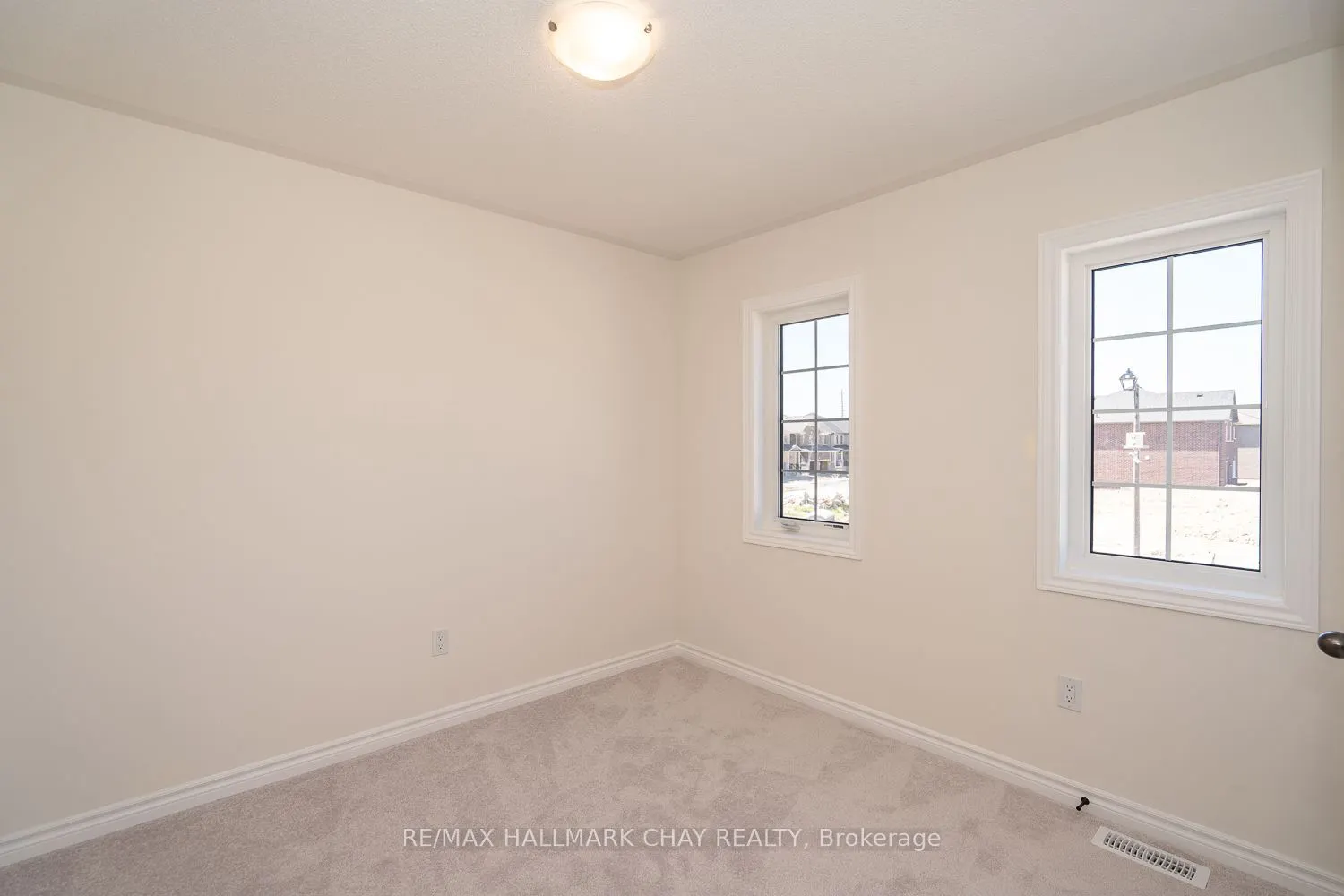 21 Fenn Crescent