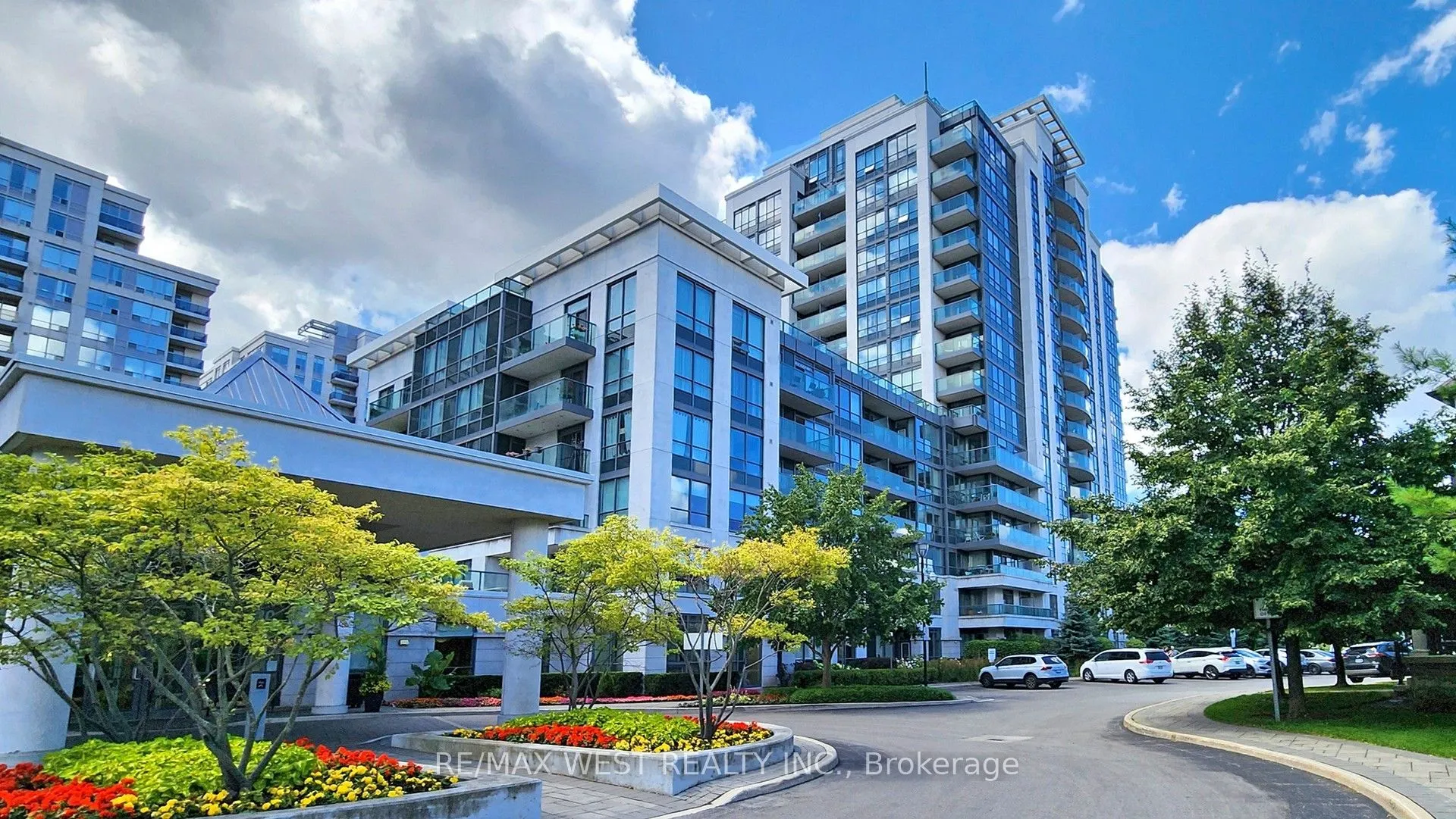 30 North Park Road, #302