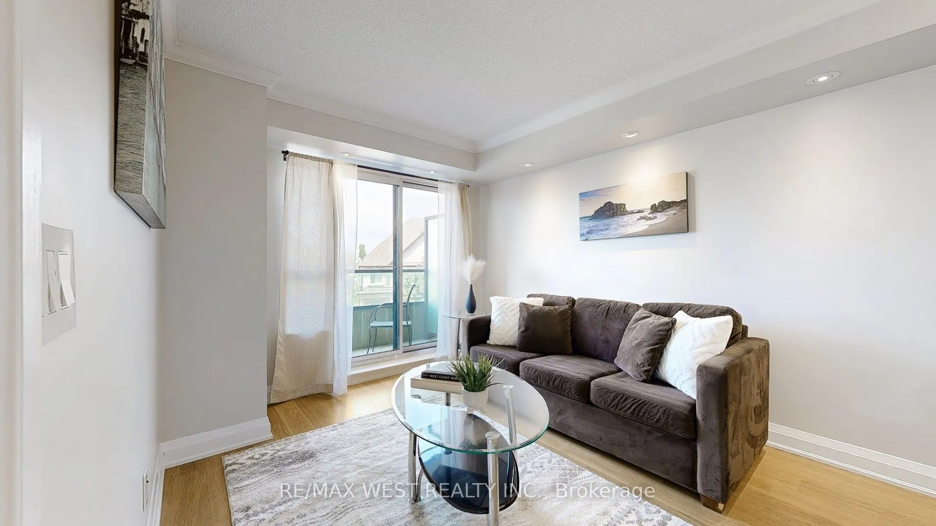 30 North Park Road, #302