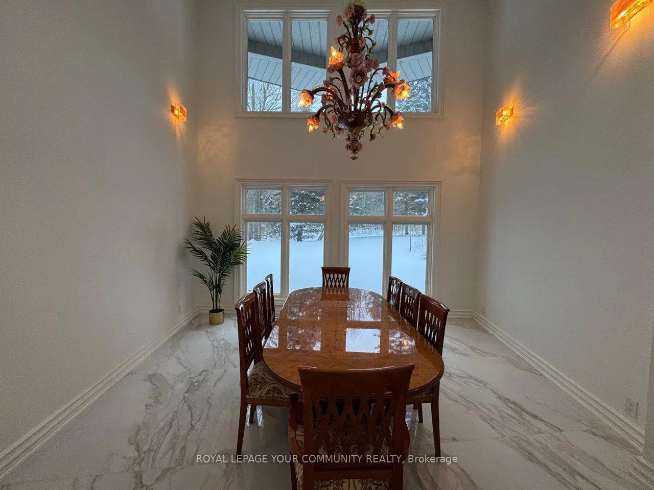 76 Silver Fox Place
