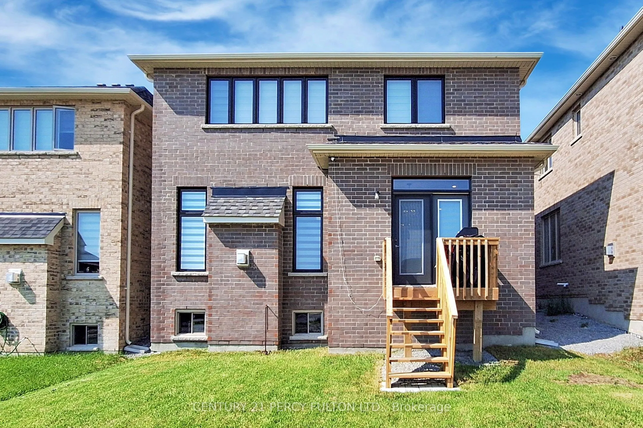 23 Sam Battaglia Crescent