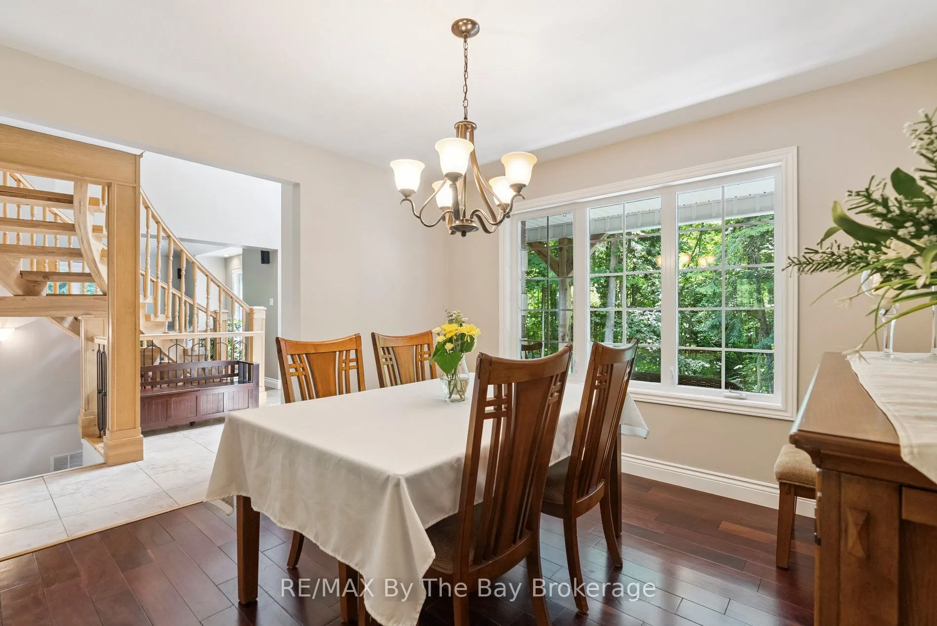 19 Gillespie Trail SE