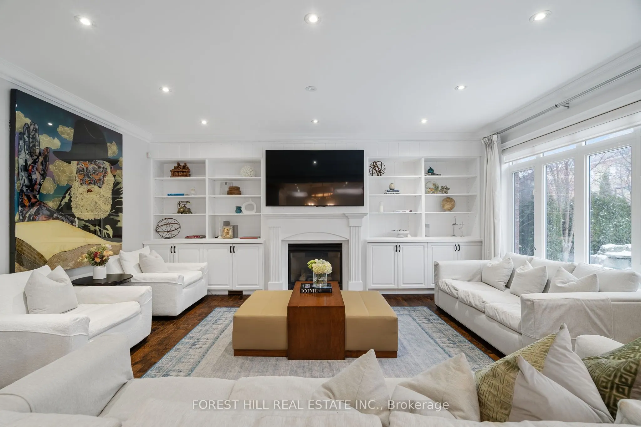 110 Cook's Mill Crescent