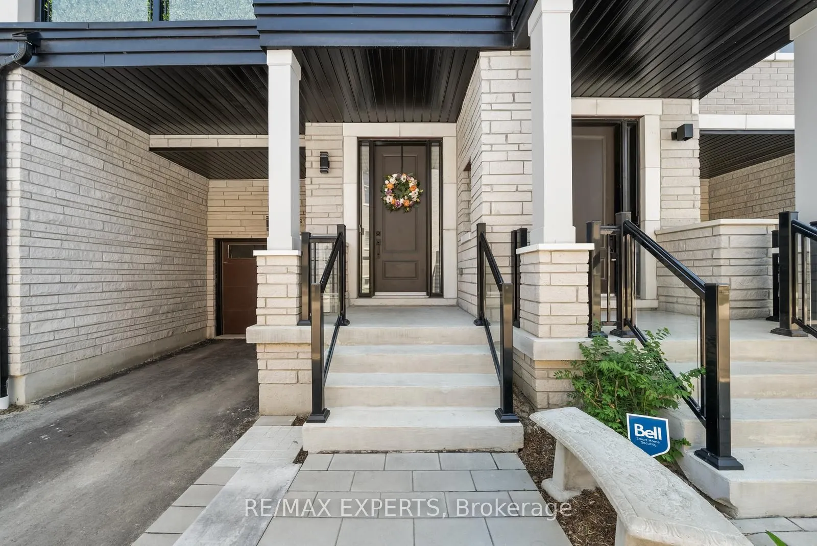 91 Archambault Way