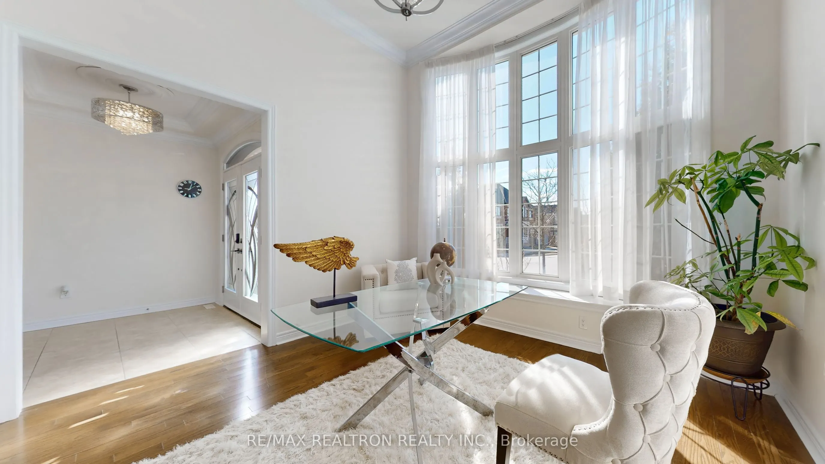 114 Greenforest Grove