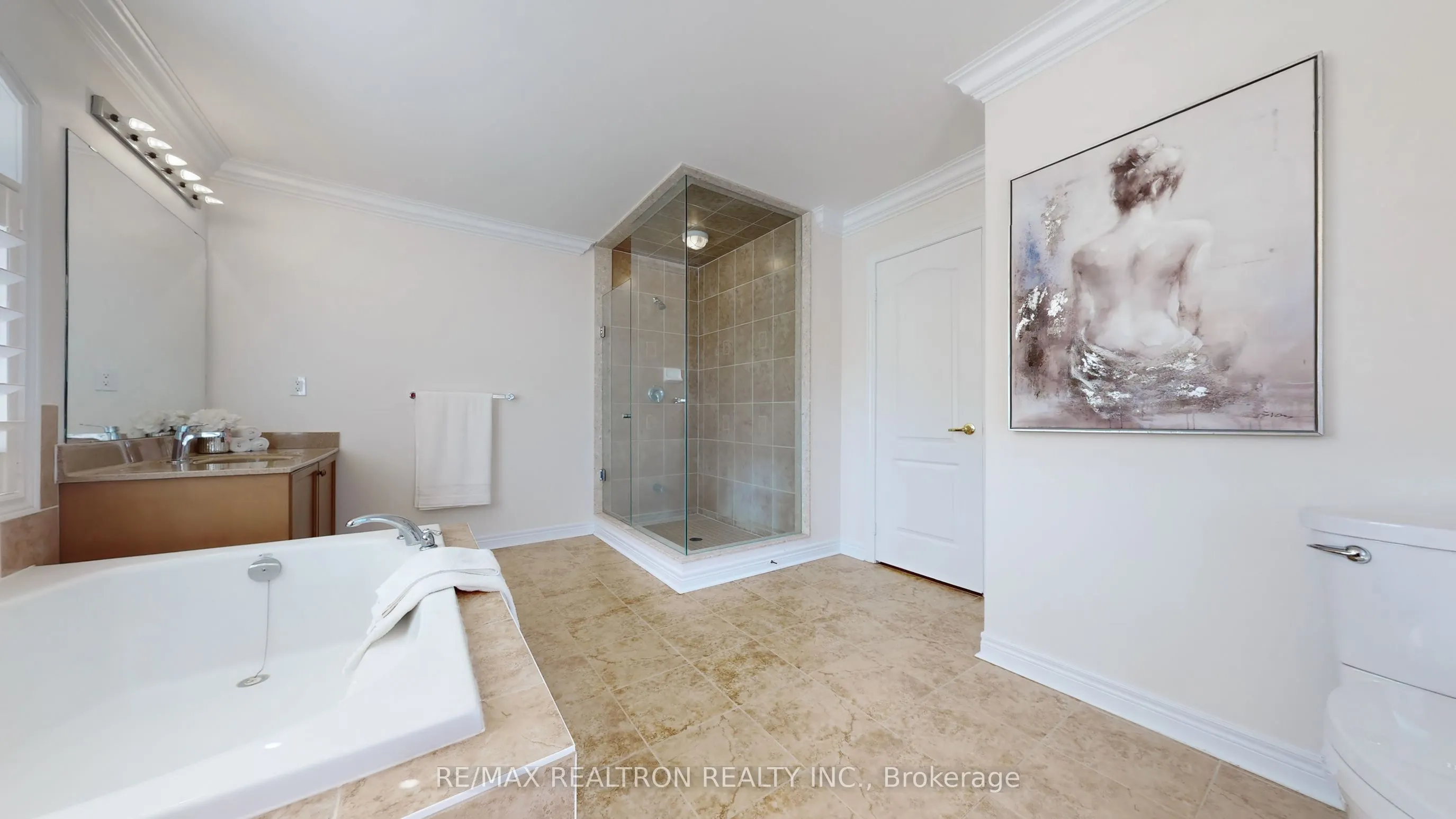 114 Greenforest Grove