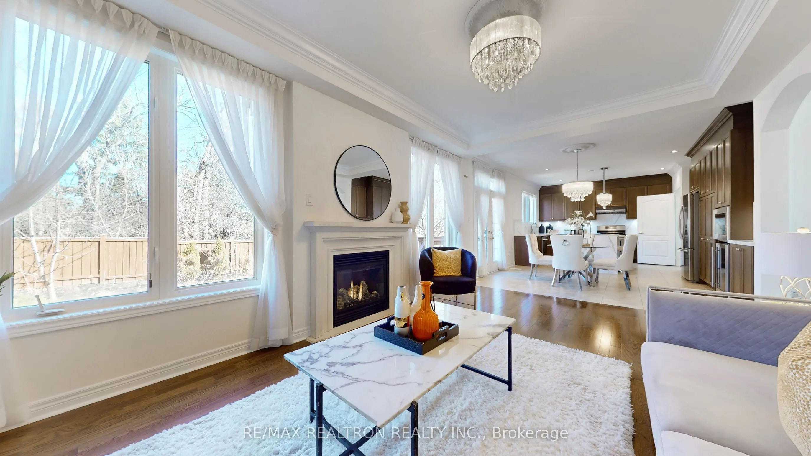 114 Greenforest Grove