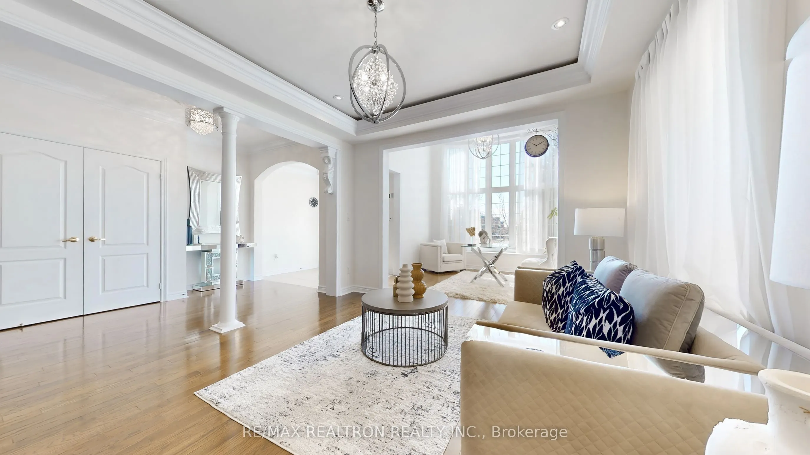 114 Greenforest Grove