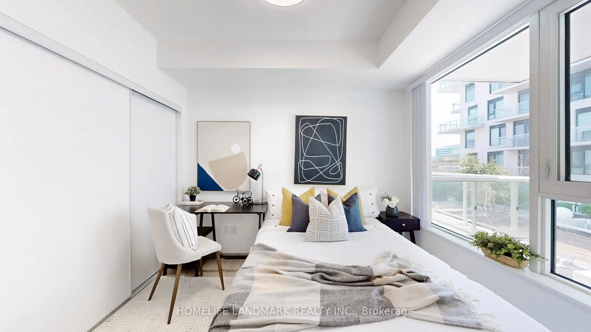 18 Rouge Valley Drive W, #608