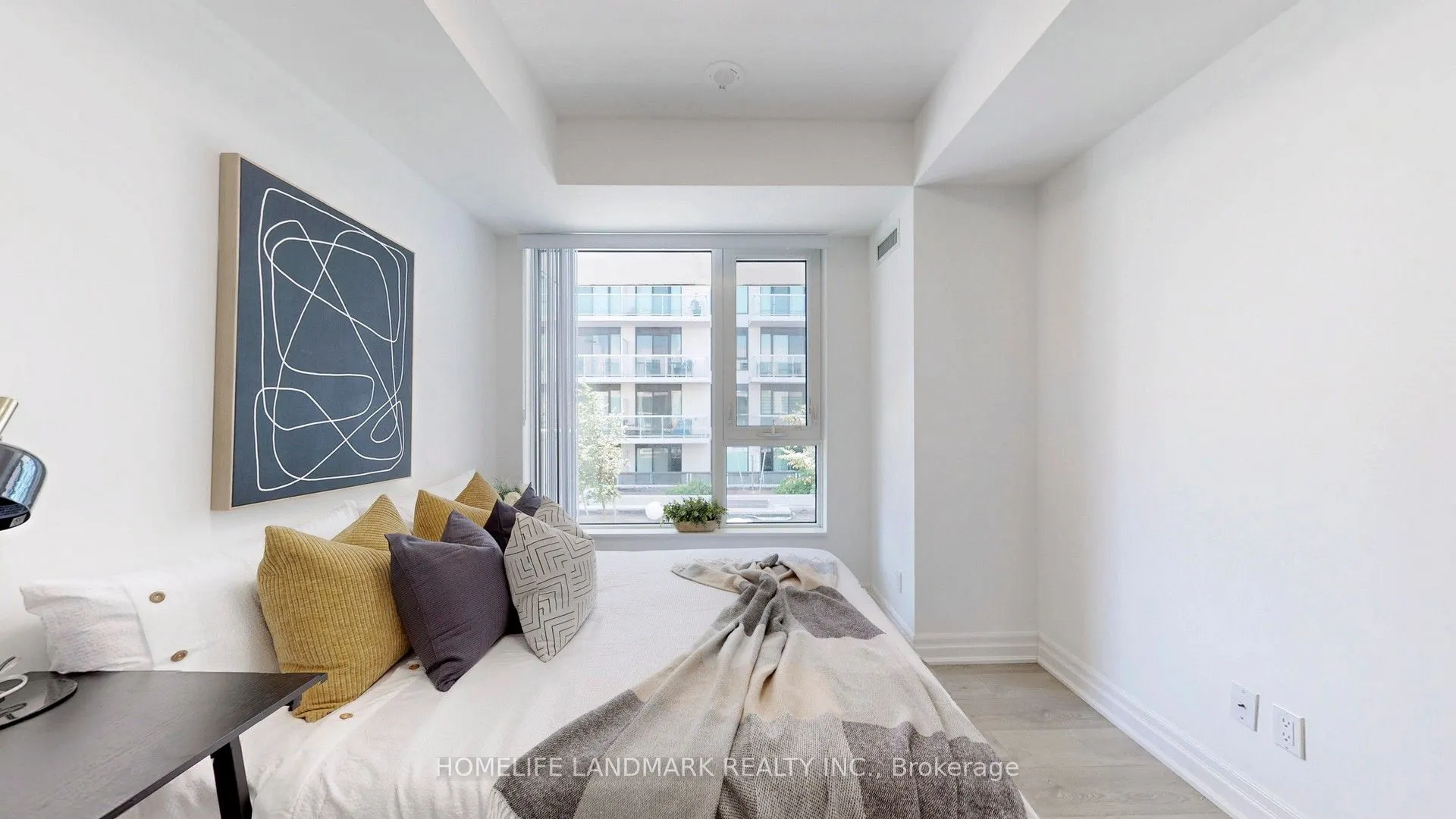 18 Rouge Valley Drive W, #608