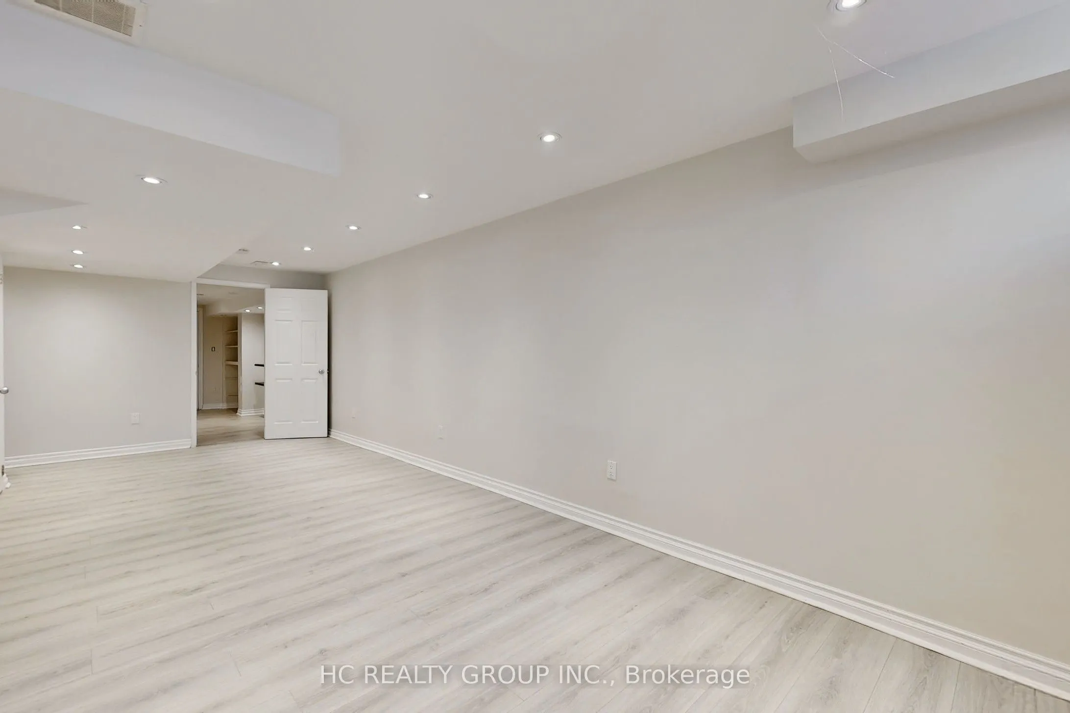 78 Autumn Hill Boulevard