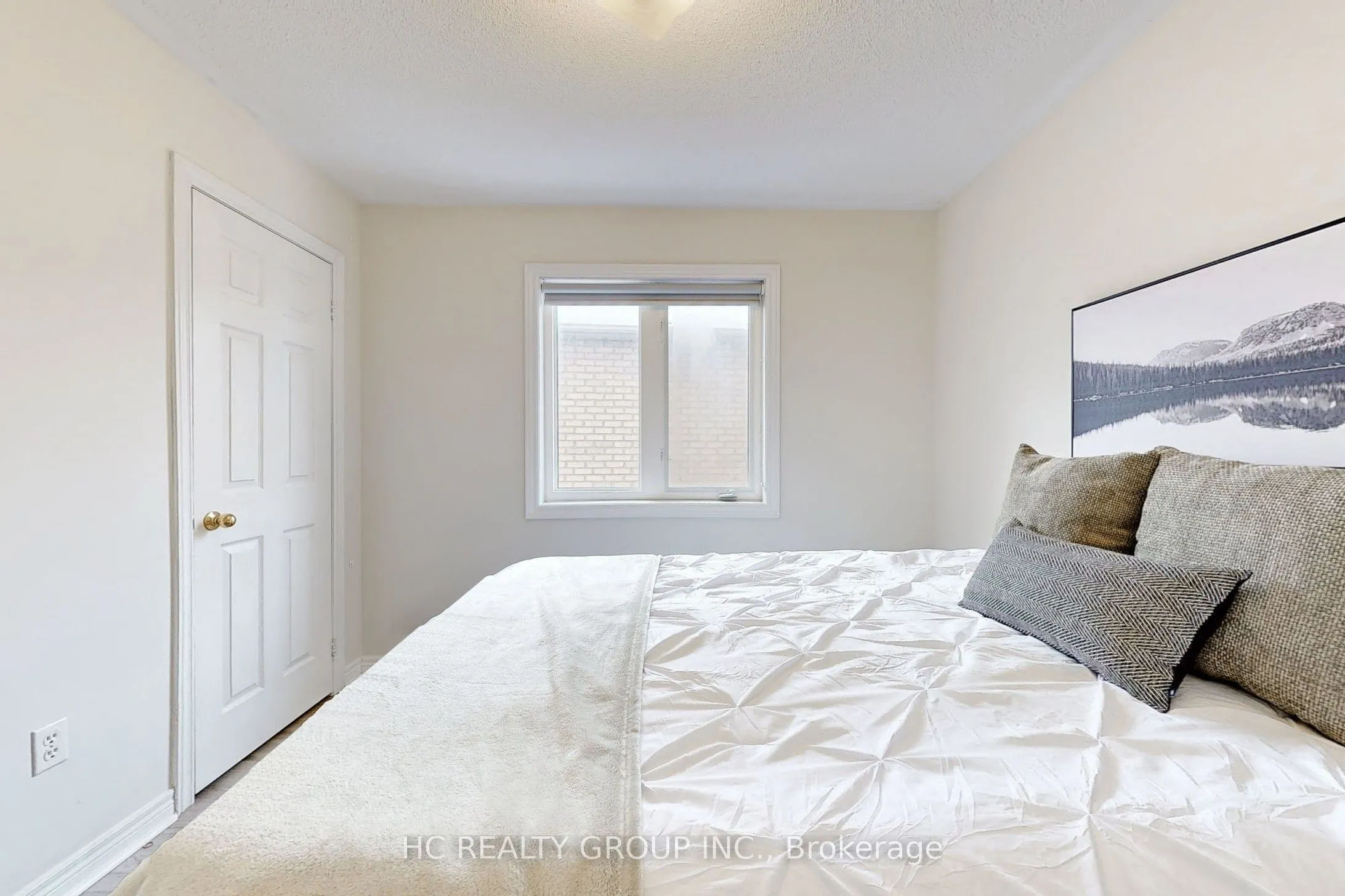 78 Autumn Hill Boulevard