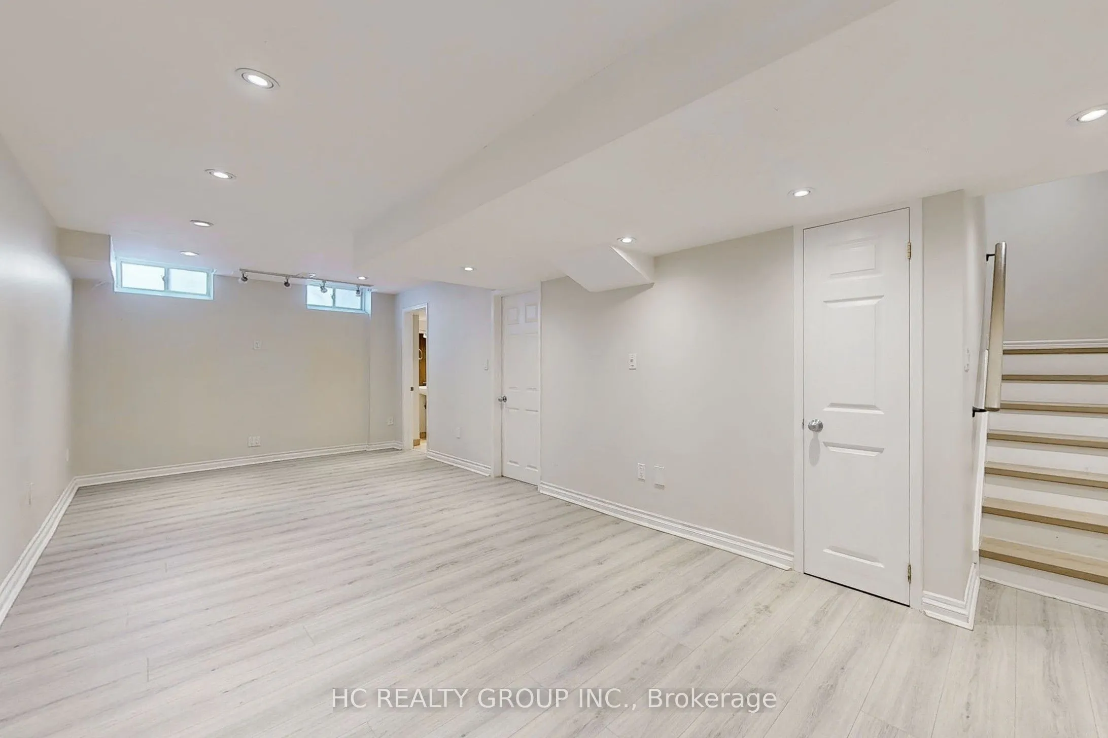 78 Autumn Hill Boulevard