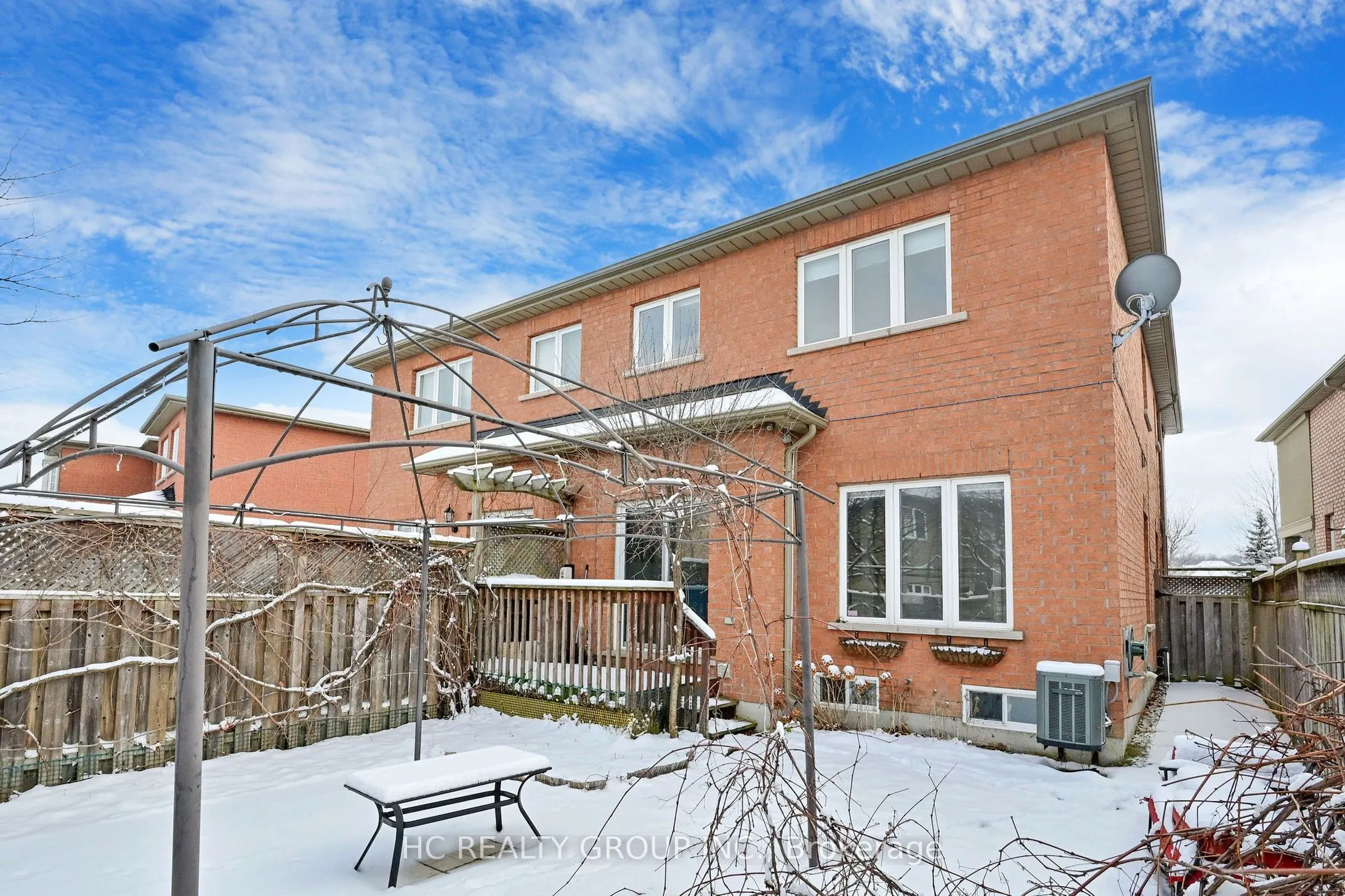78 Autumn Hill Boulevard