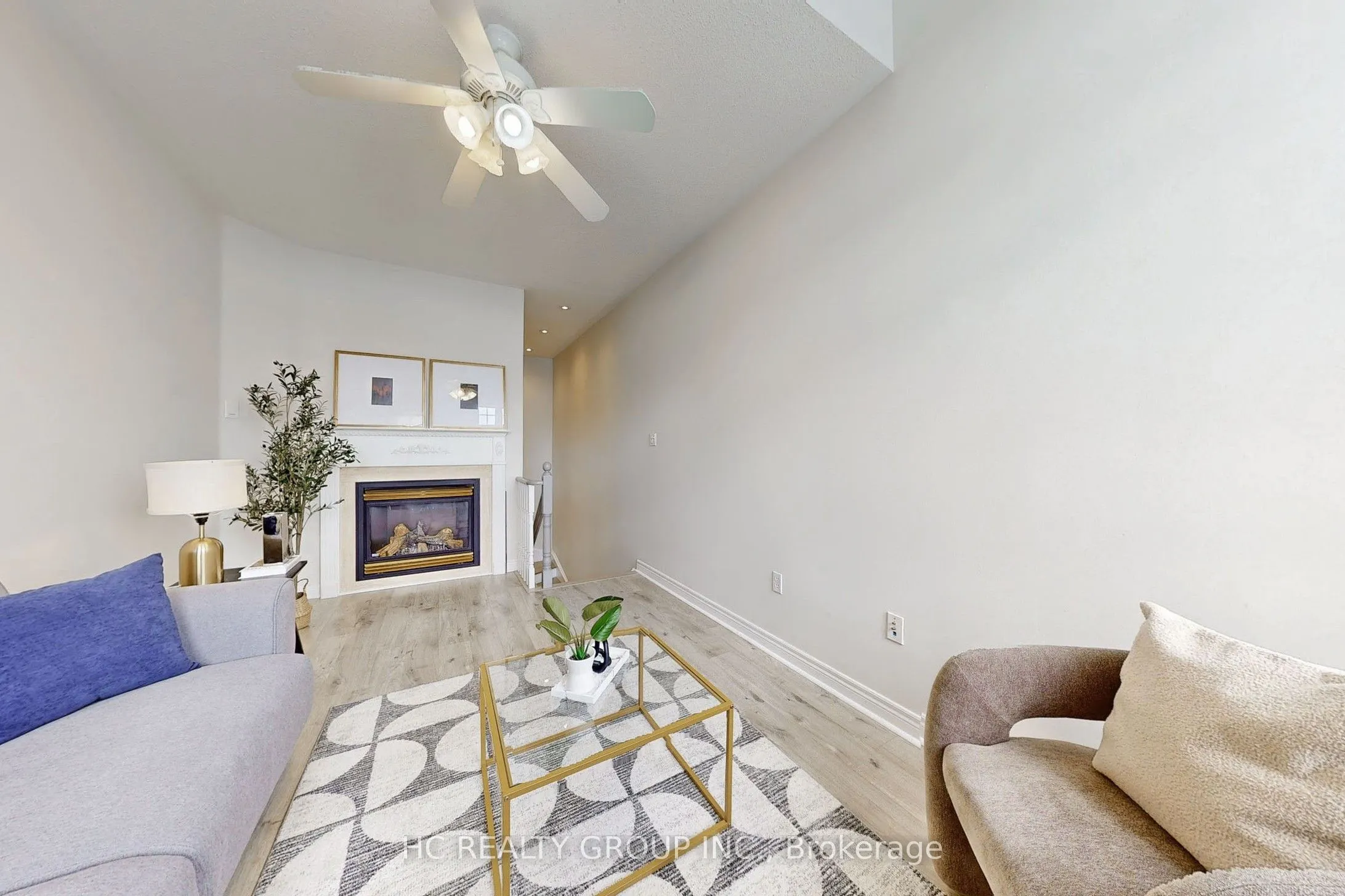 78 Autumn Hill Boulevard