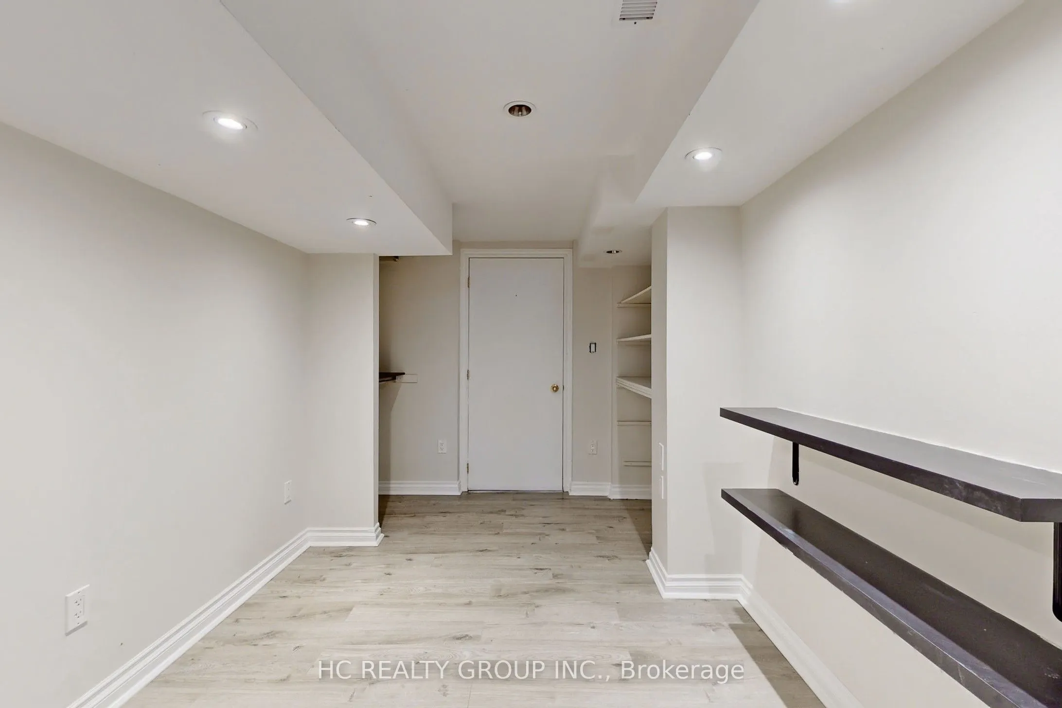 78 Autumn Hill Boulevard