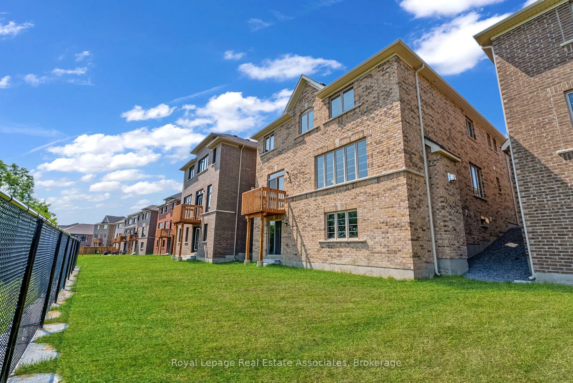 29 John Dallimore Drive