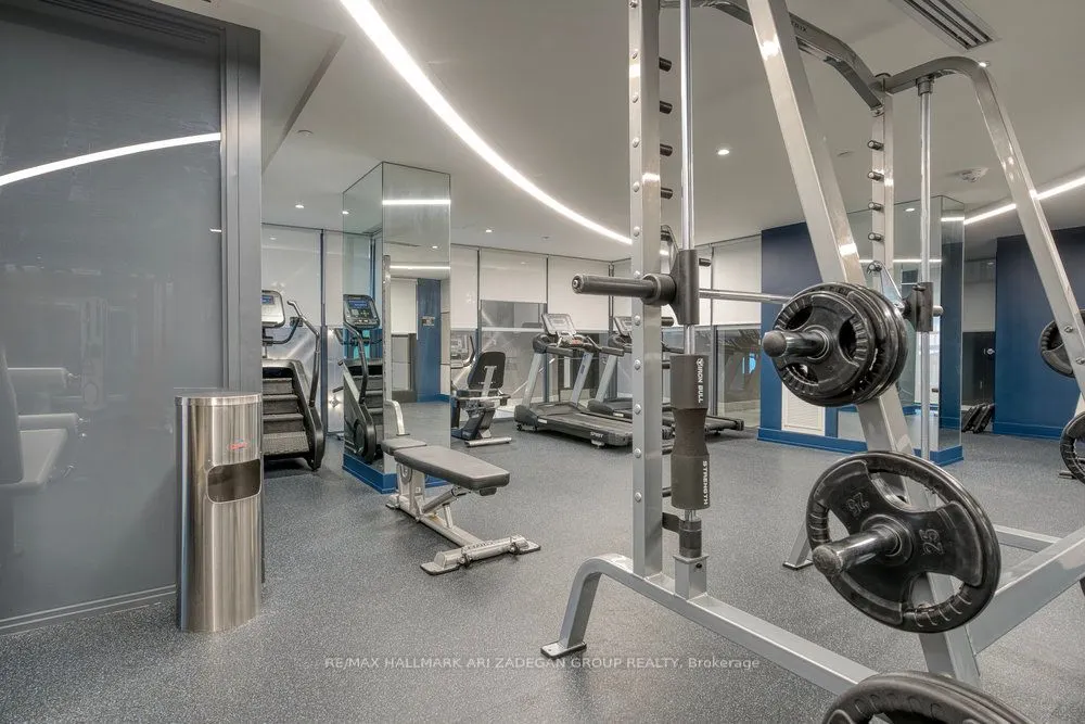185 Deerfield Road, #423