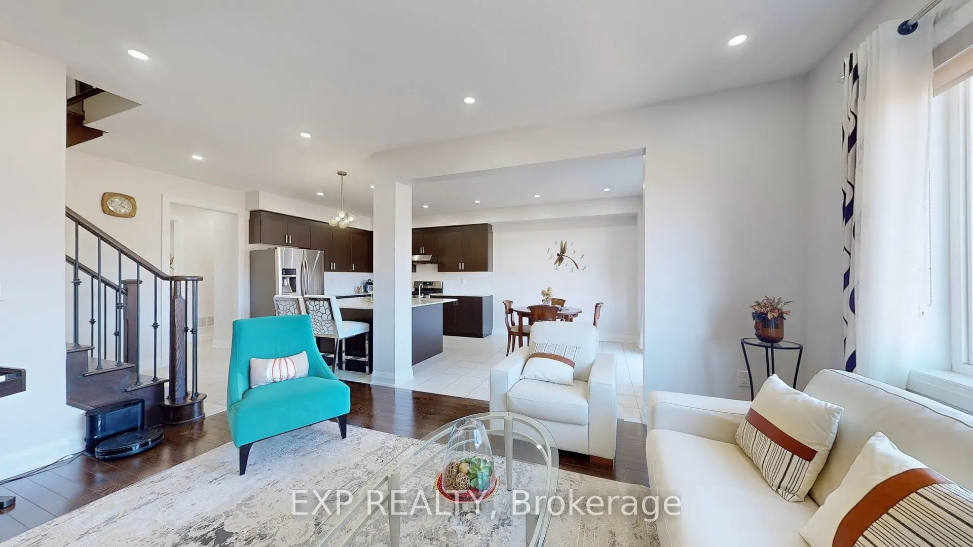 44 Festival Court S