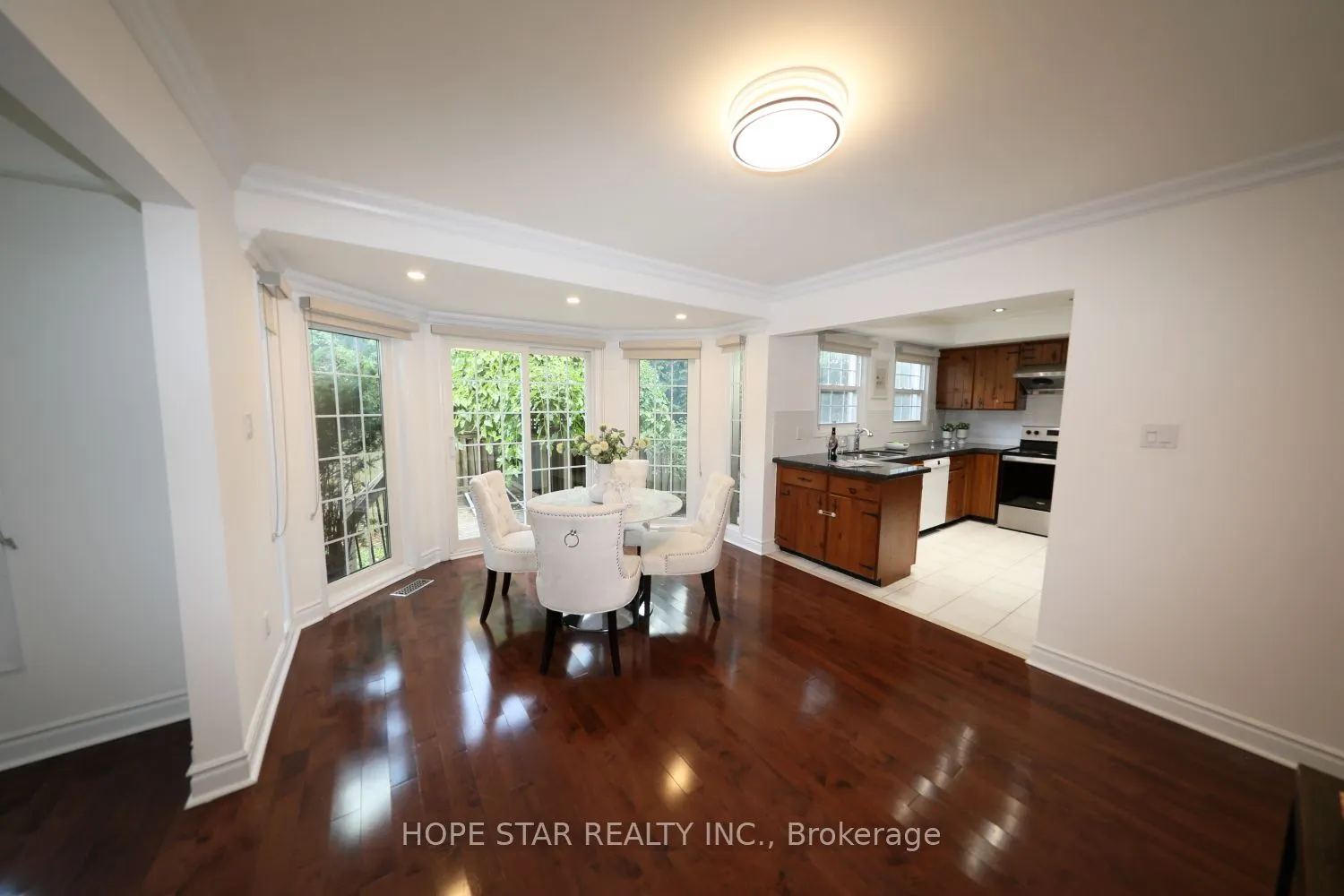 26 Ferndell Circle
