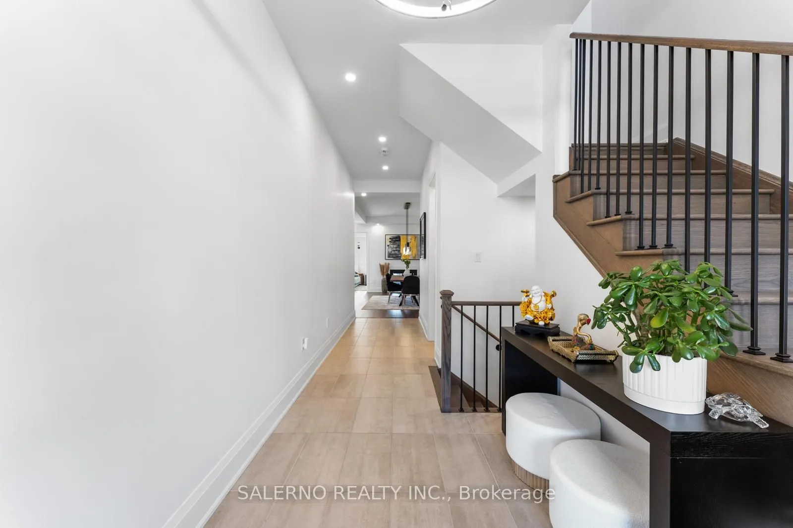 530 Kleinburg Summit Way