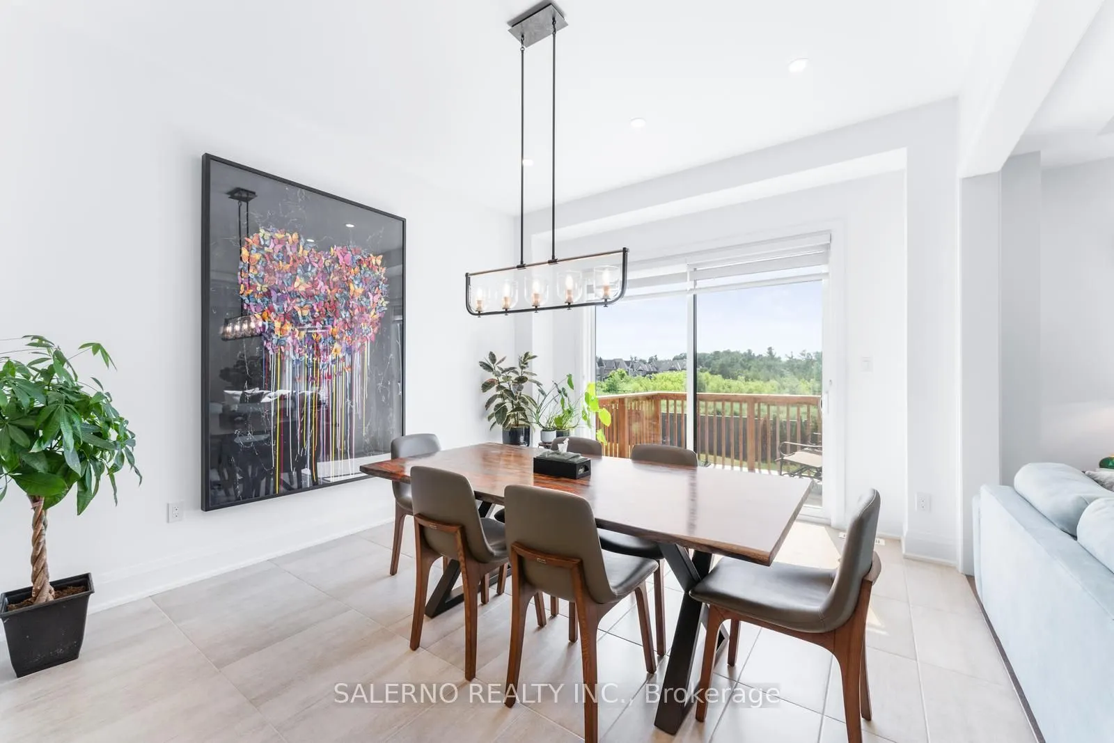 530 Kleinburg Summit Way
