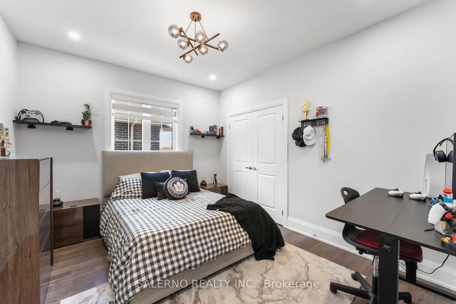 530 Kleinburg Summit Way