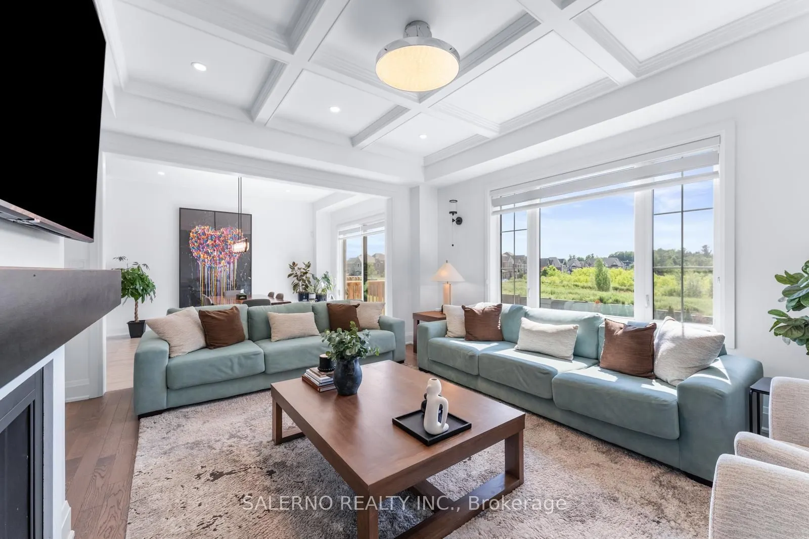 530 Kleinburg Summit Way