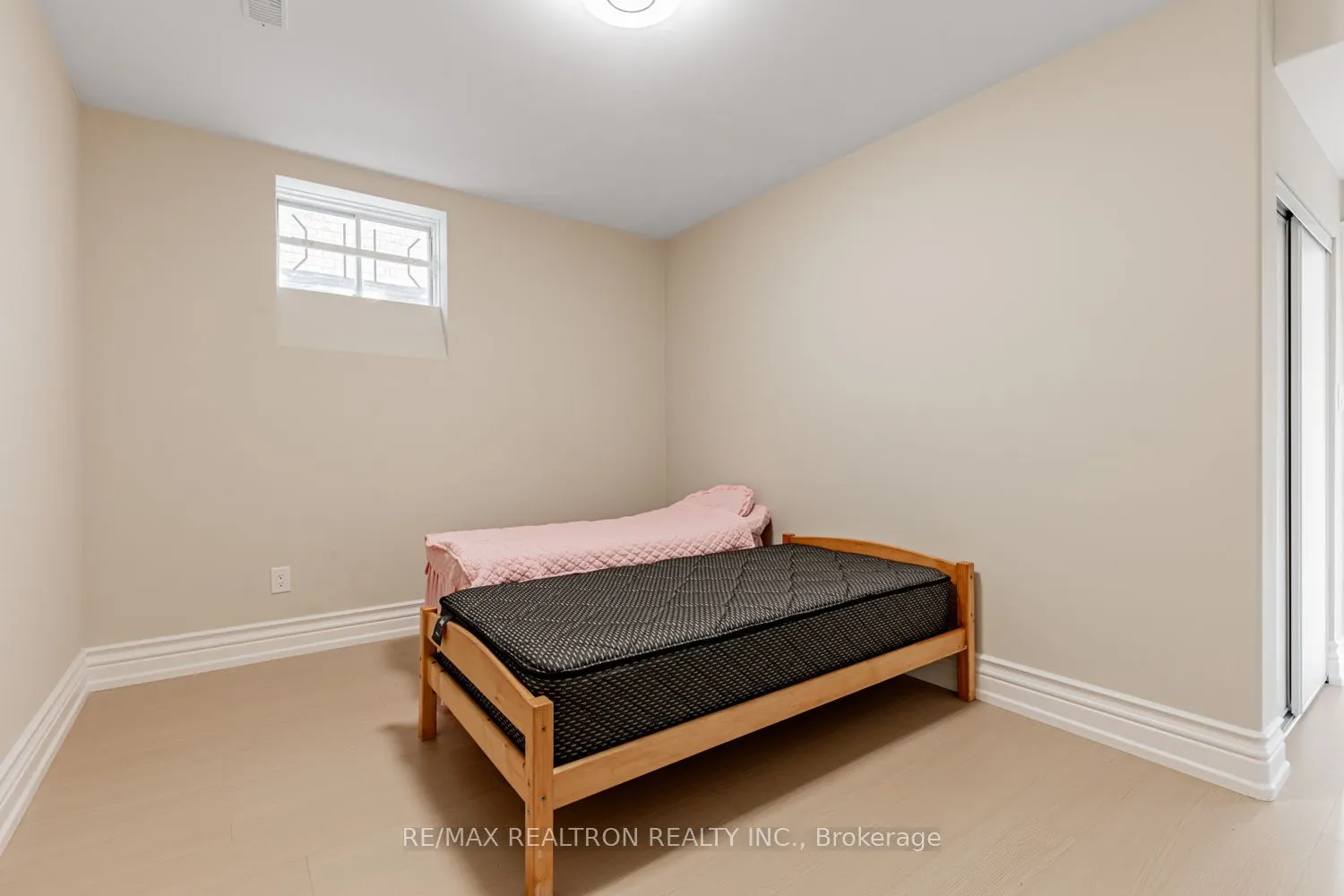 216 Boake Trail