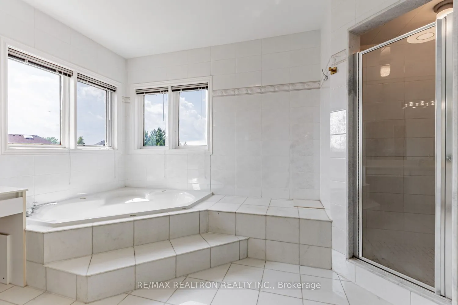 216 Boake Trail