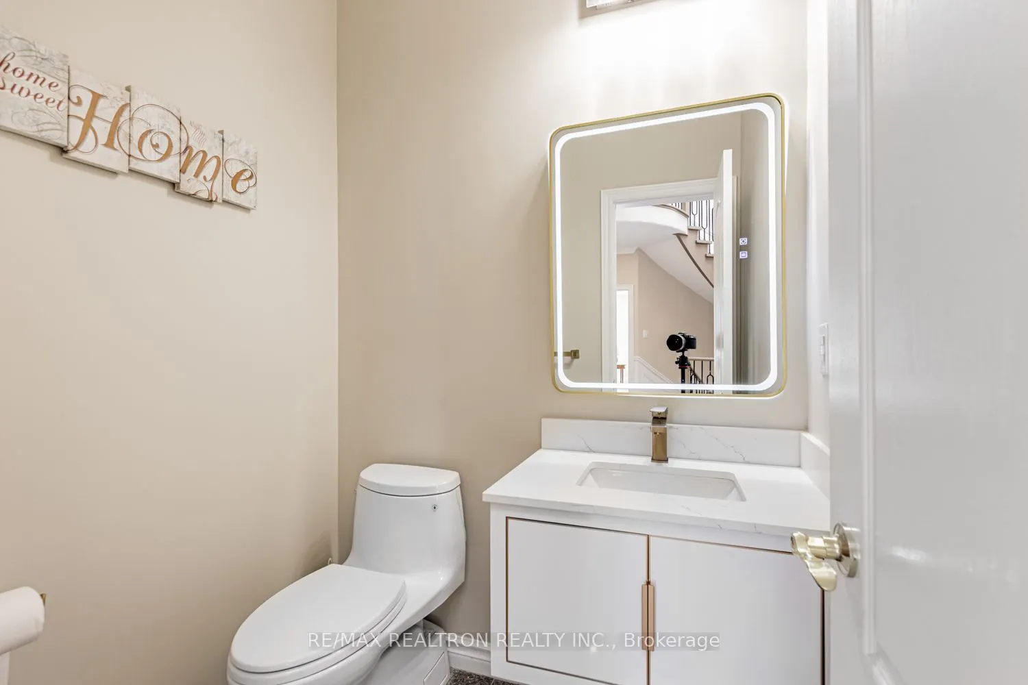 216 Boake Trail