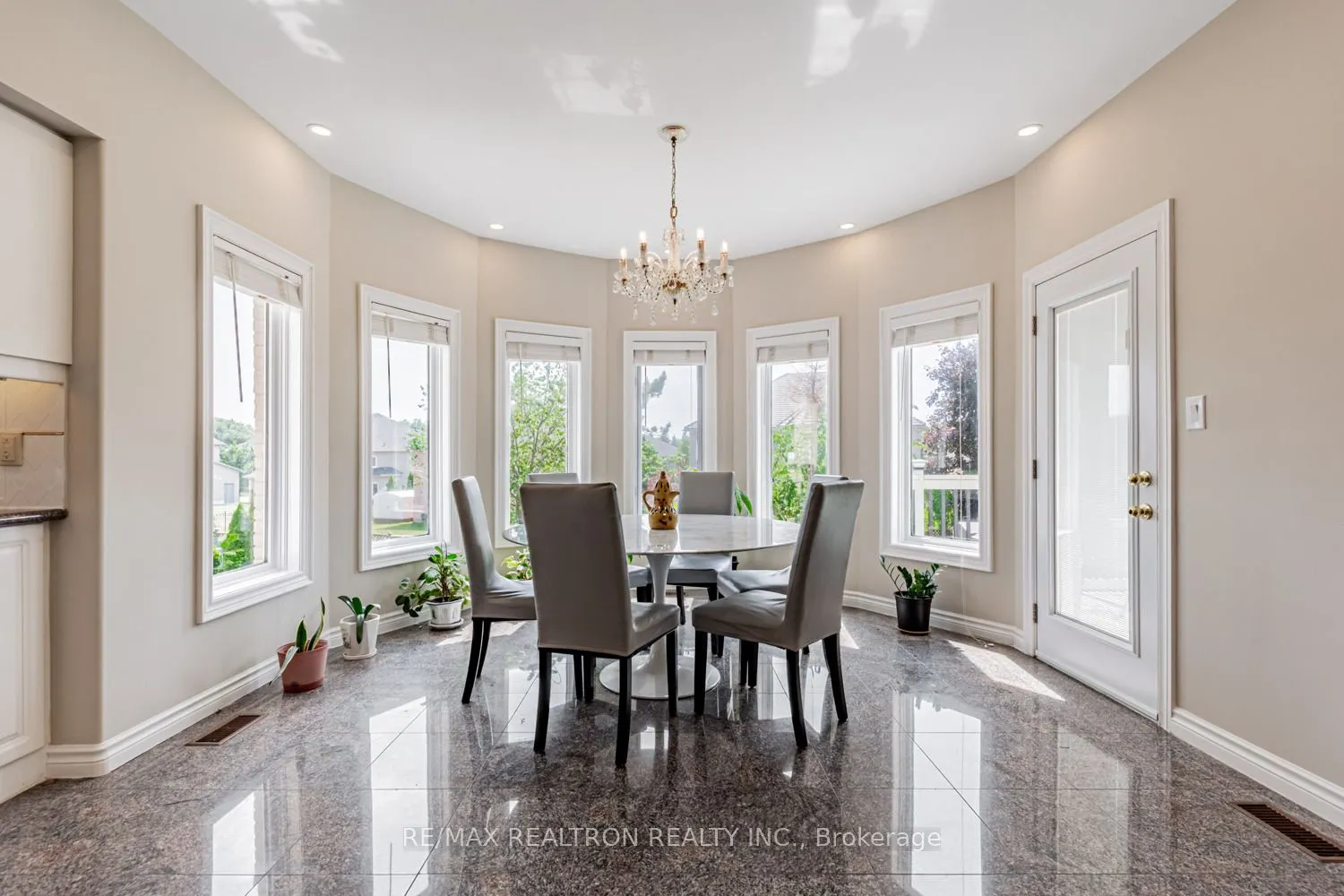 216 Boake Trail