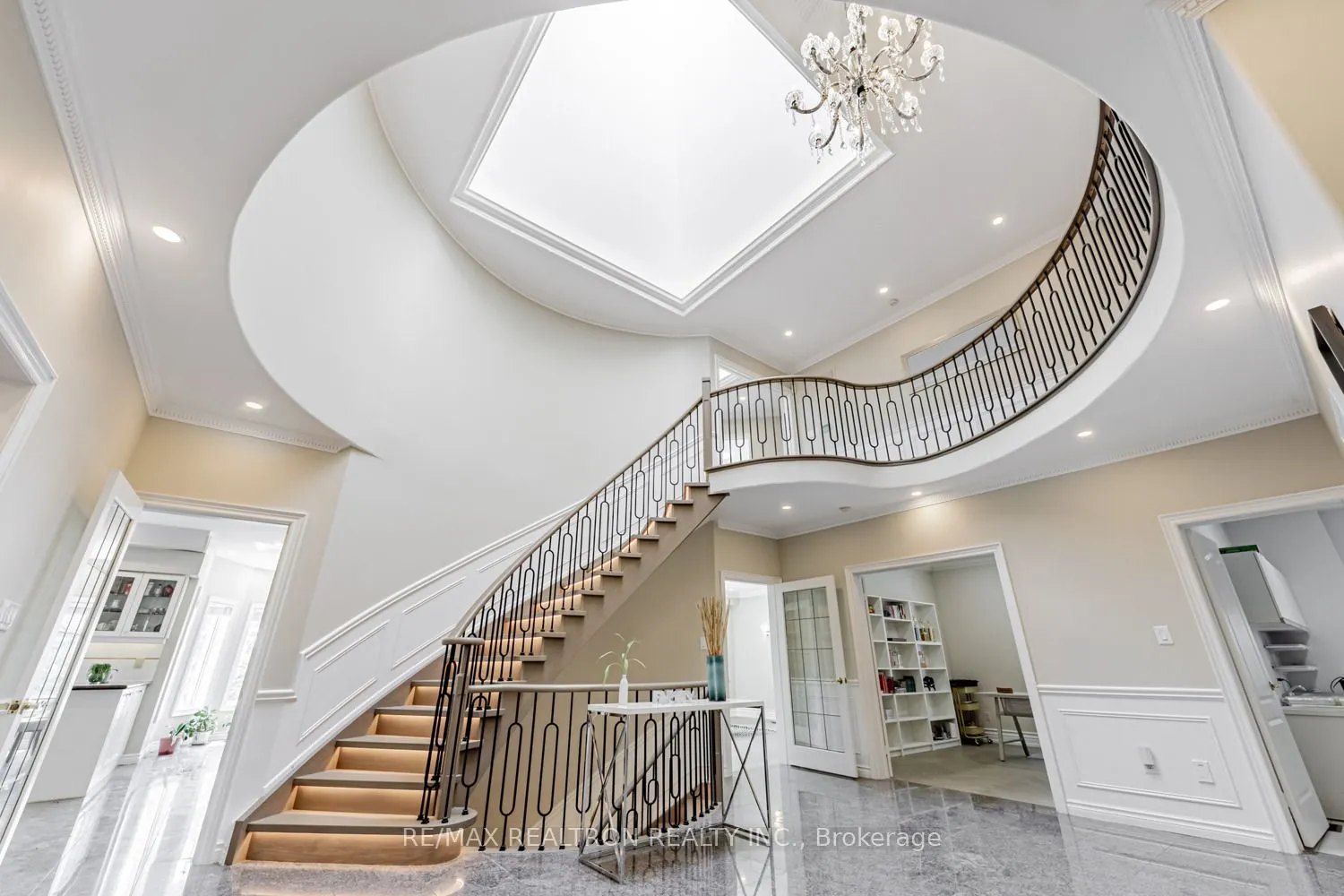216 Boake Trail