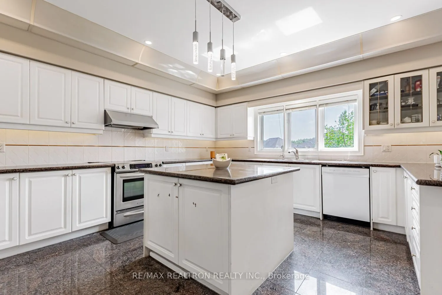 216 Boake Trail