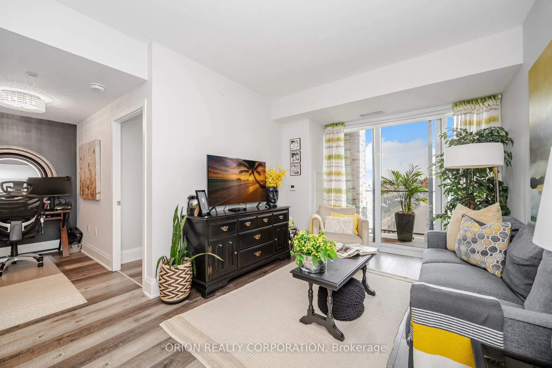 100 Eagle Rock Way, #303