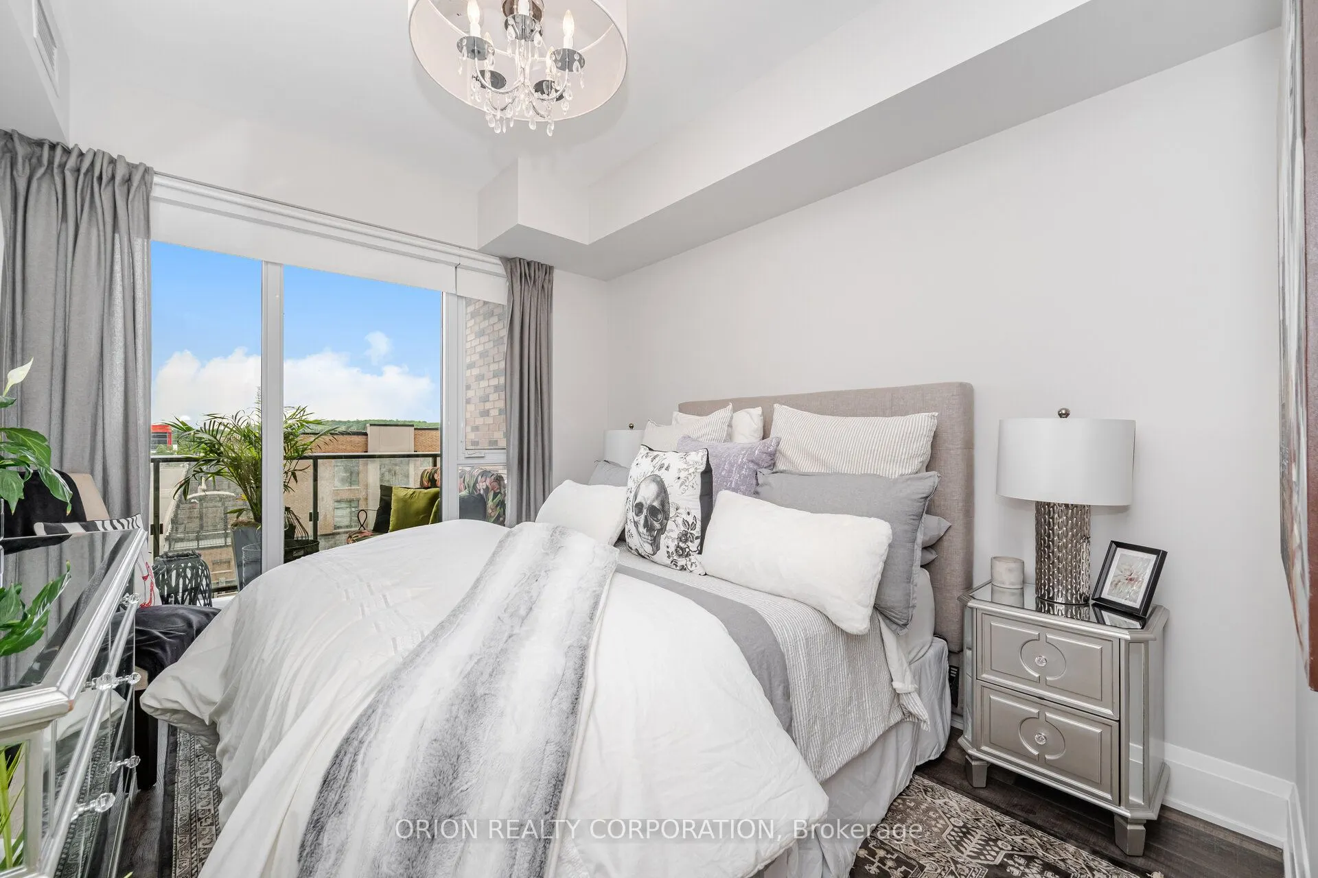 100 Eagle Rock Way, #303